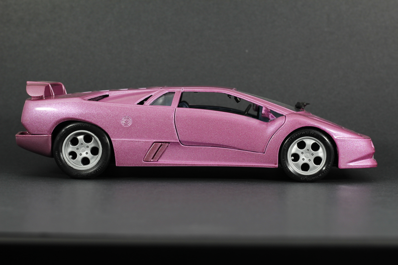 Illustration for article titled ROTB: Maisto Lamborghini Diablo SE30